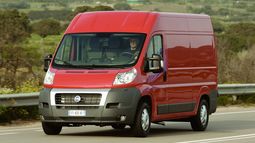 Автоломбард под залог автобусов Дедовске